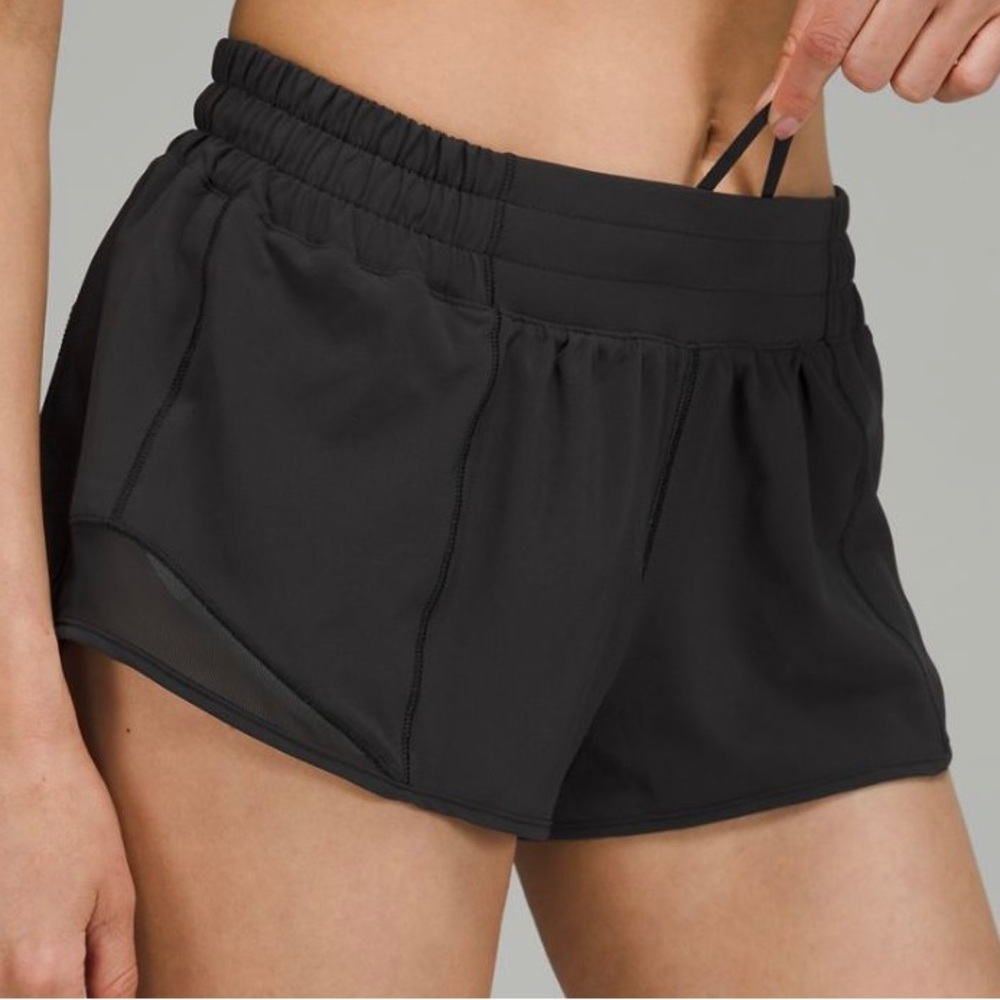 Lululemon | Black | Hotty Hot Lined Short | Size 6